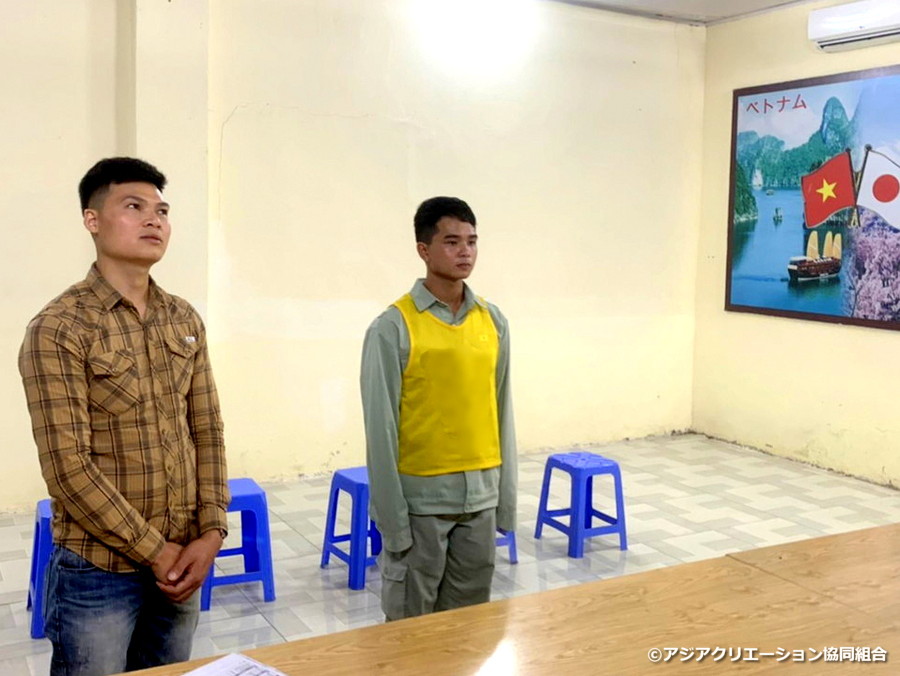 リモート面接を元実習生の先輩が現地でお手伝いしたときの写真